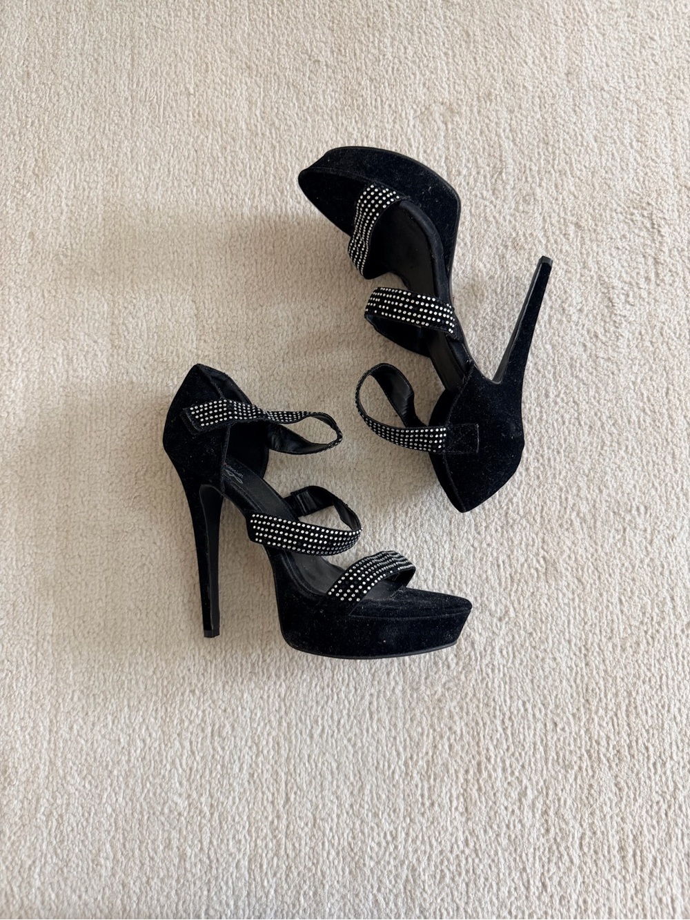 Black Velvet Rhinestone Heels - Picture 4 of 16
